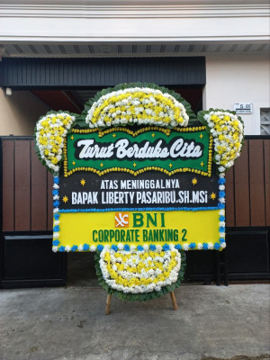 Papan Bunga Duka di Tanjunghurip