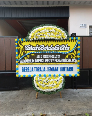 Papan Bunga Duka di Tanjunghurip