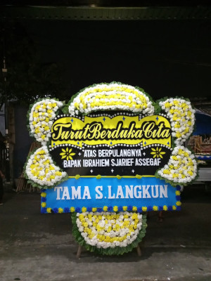 Papan Bunga Duka di Tanjunghurip